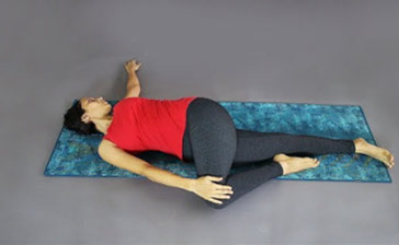 supta-matsyendrasana